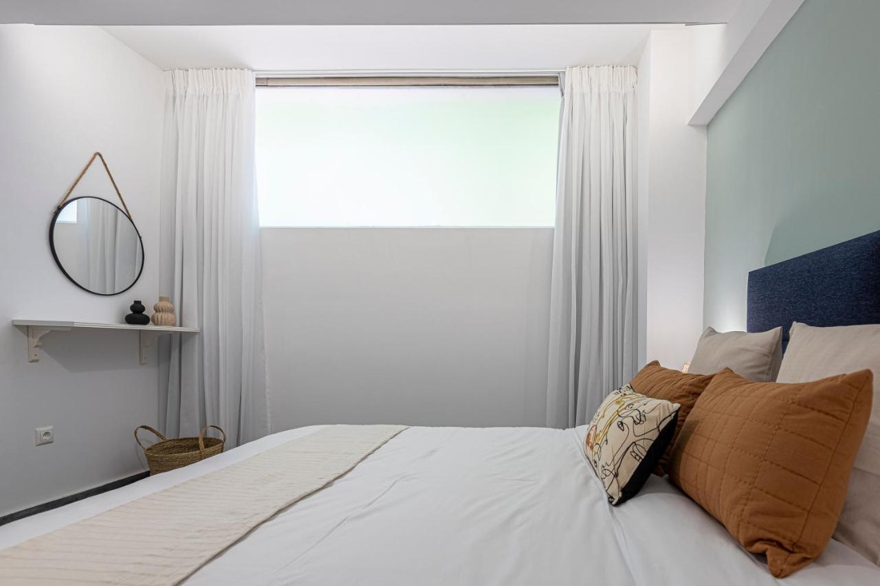 Phaedrus Living: City Center Luxury Flat Loukianou Athens Luaran gambar